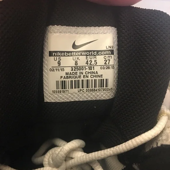 Nike Air Pippen High Top Sneakers Sz 9 - Picture 8 of 8